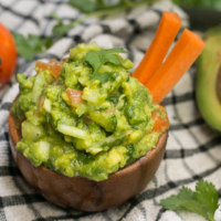 Guacamole selber machen – einfaches Rezept für Avocado-Dip