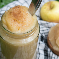 Apfelmus selber machen - einfaches Rezept ohne Zucker