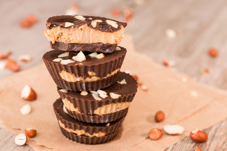 Vegane Peanut Butter Cups himmlisch lecker & zuckerfrei