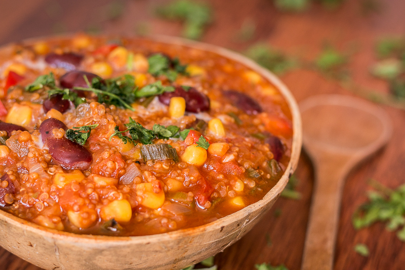 Leckeres Chili sin Carne mit Quinoa - vegan, soja- und glutenfrei