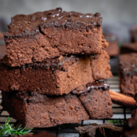 Lebkuchen Brownie Fudge – vegan, glutenfrei, industriezuckerfrei
